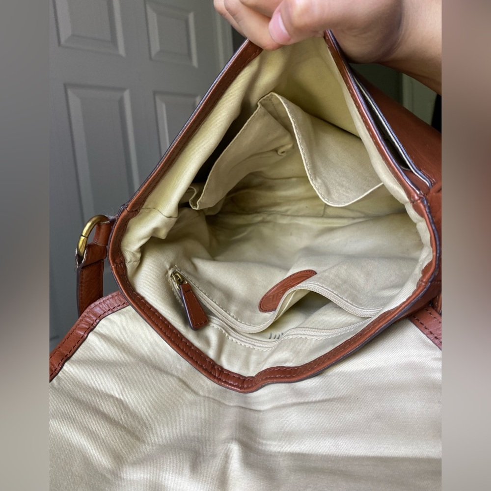 Fossil Medium cognac Messenger Bag with Adjustable Strap - Picture 4 of 16